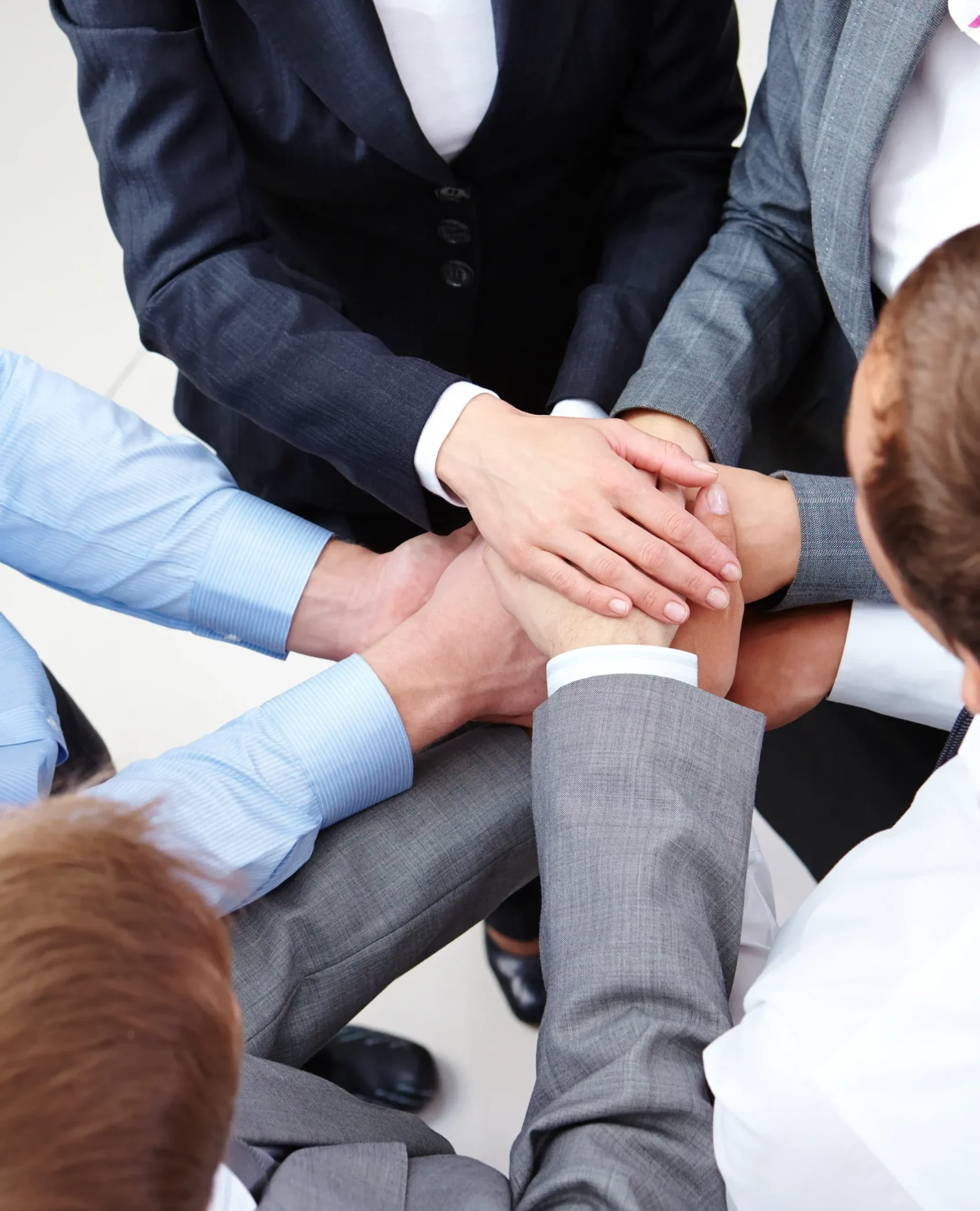 businesspeople-celebrating-victory-scaled